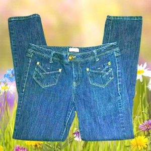 So Wear It Declare It: Women's Dark Wash Jeans